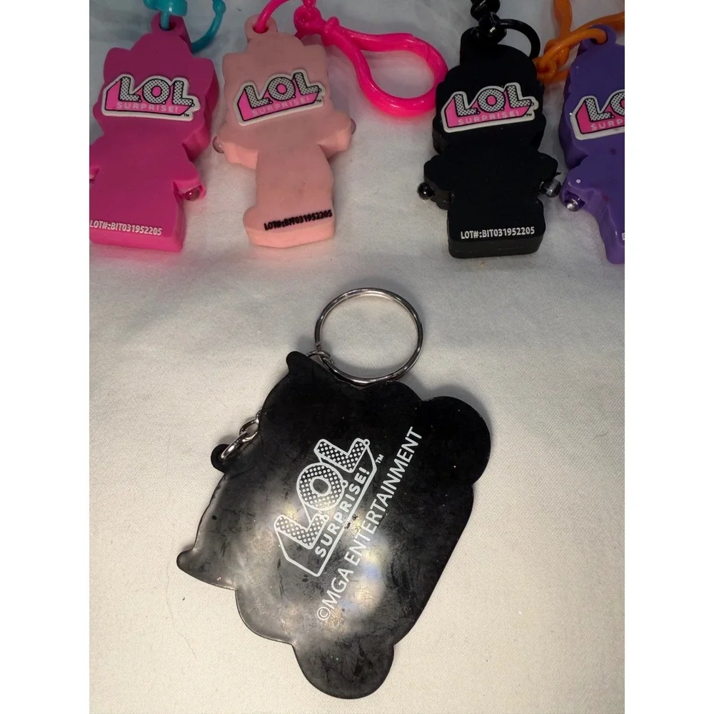 LOL Surprise 10 Pack Pencils and 5 Character Keychains Bundle MGA Entertainment‎